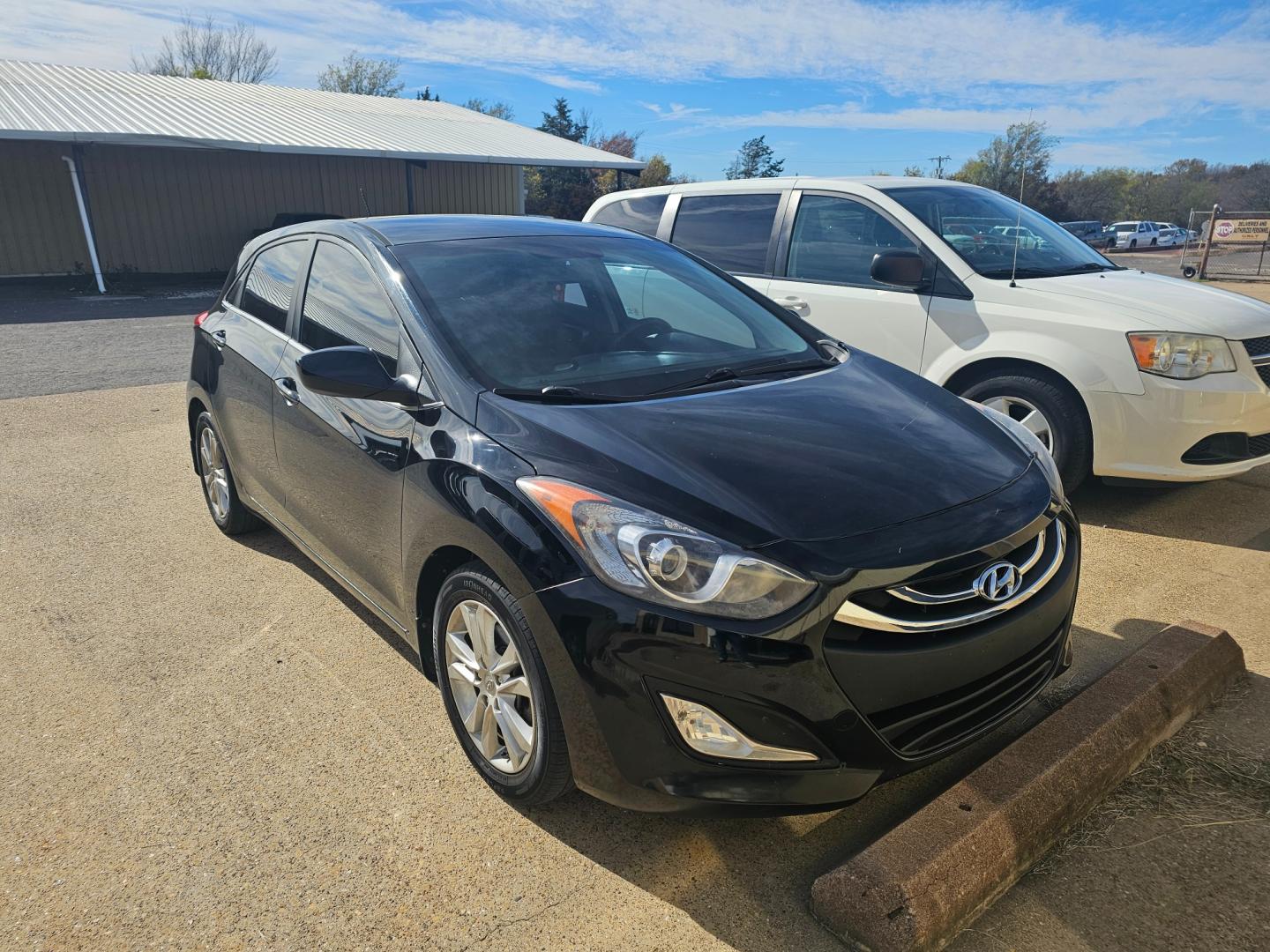 2015 BLACK Hyundai Elantra GT A/T (KMHD35LH7FU) with an 2.0L L4 16V DOHC engine, 6A transmission, located at 533 S Seven Points BLVD, Seven Points, TX, 75143, (430) 255-4030, 32.313999, -96.209351 - Photo#1